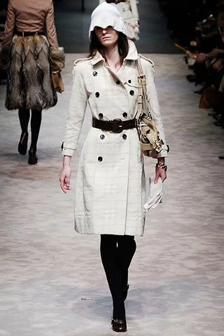 Look 10